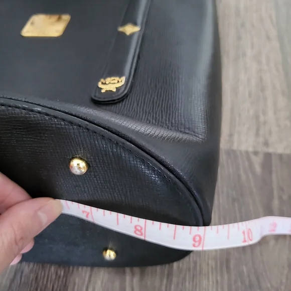 Authentic MCM - Picture 4 of 7